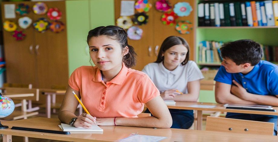 Are Students Ready for an Expanded Curriculum? New Challenges for Class 9th and 10th