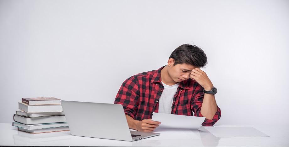 NEET (UG) 2025 Uncertainty: Confusion Over Syllabus, Registration Date Delays